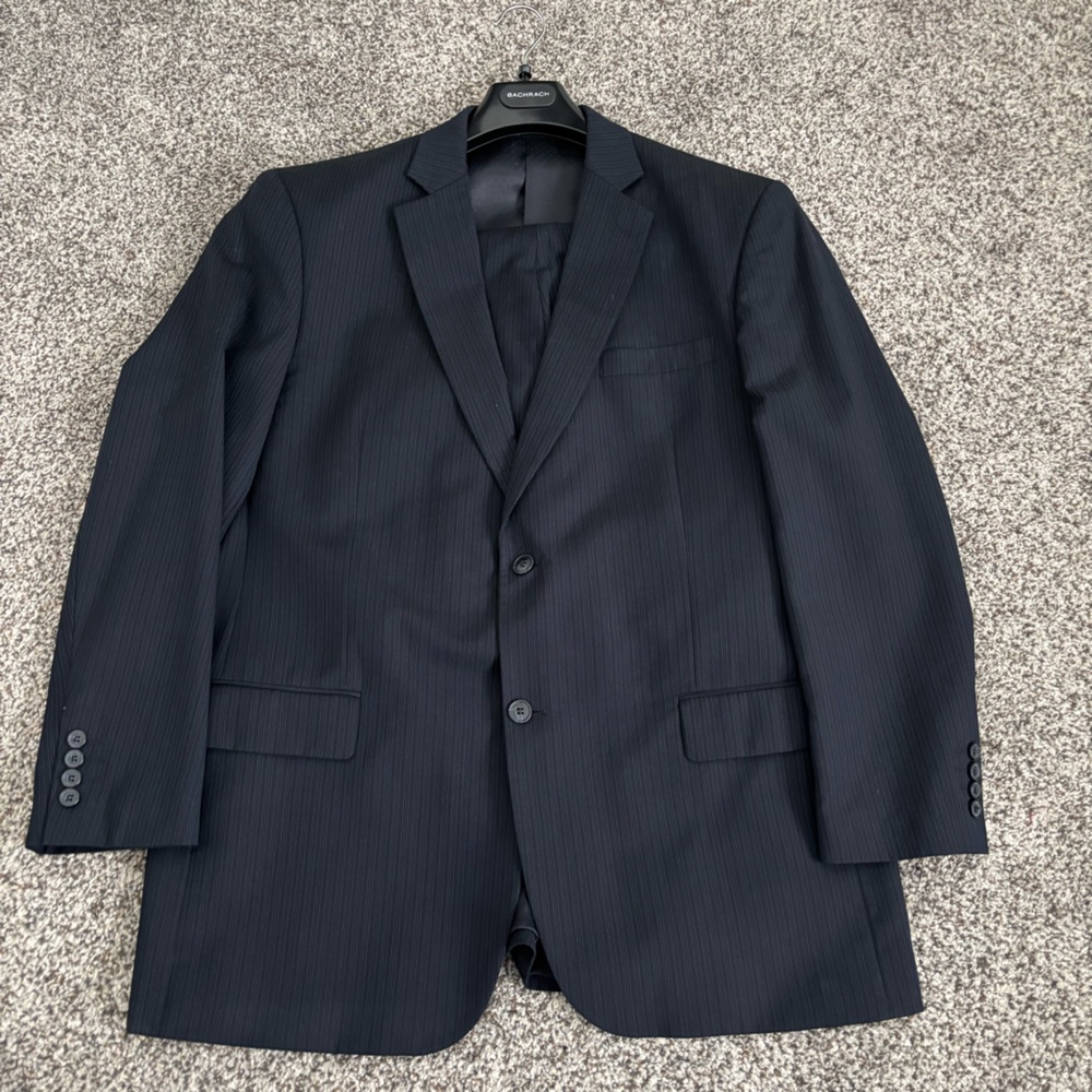 Bachrach Men's Black Suit
